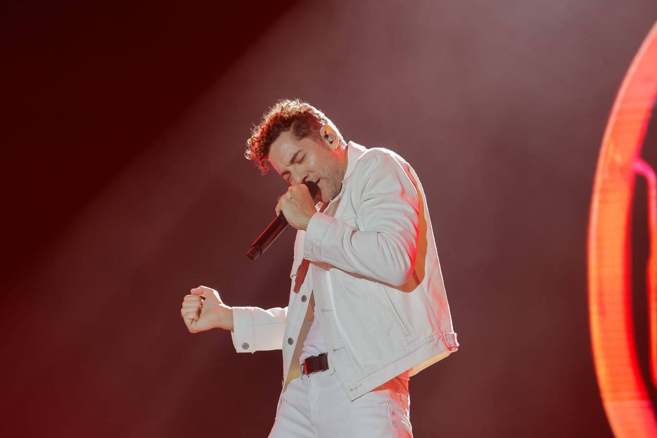 Actuación de Bisbal en el Icónica Santalucía Sevilla Fest 2024