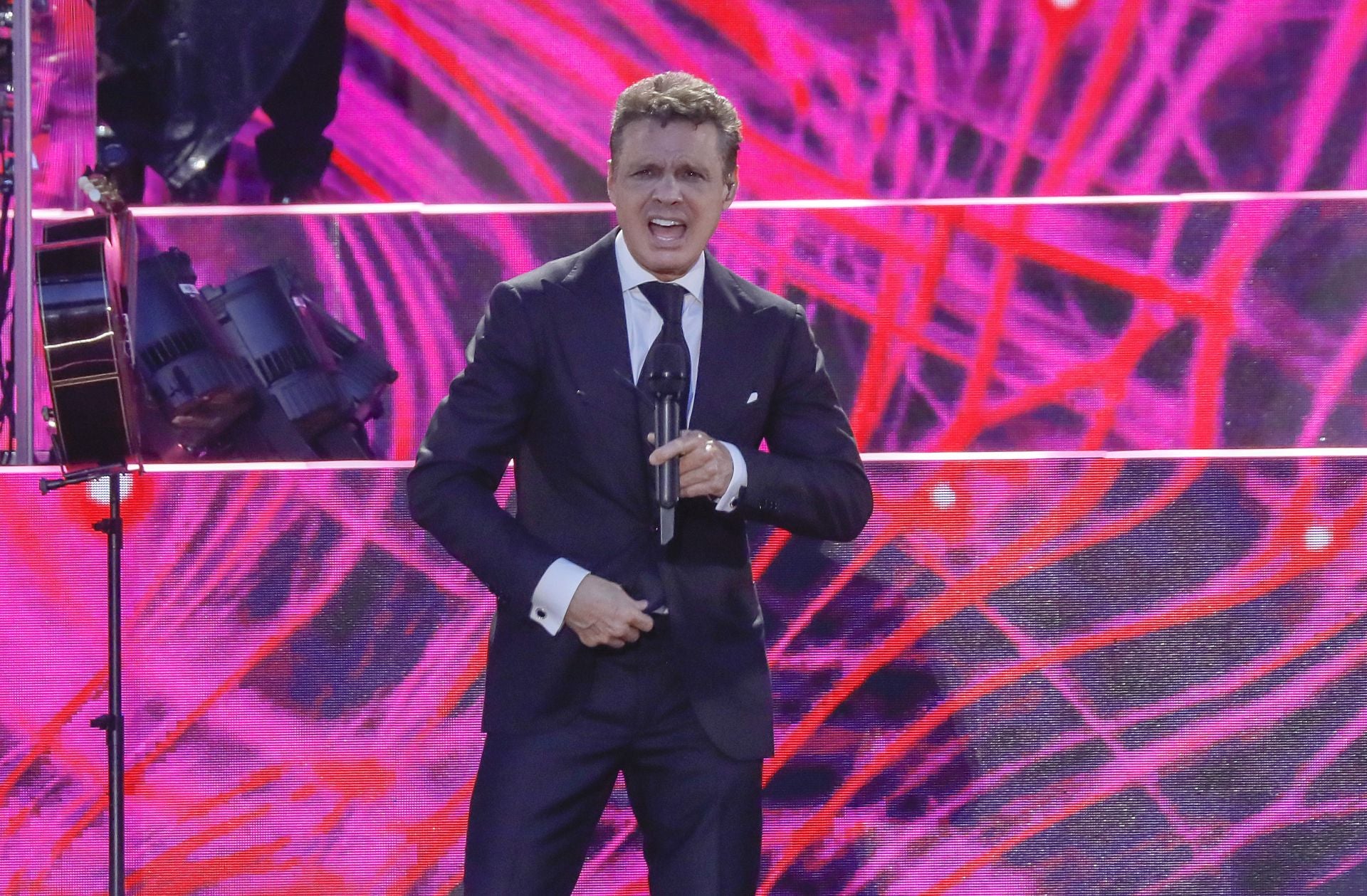 El concierto de Luis Miguel en el estadio de la Cartuja de Sevilla