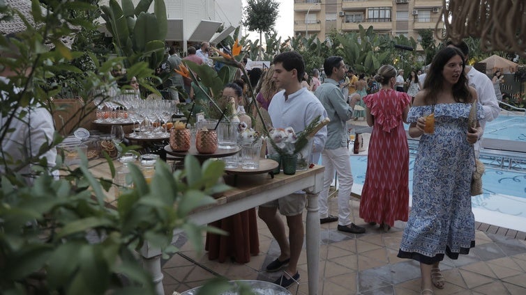 La inauguración de la terraza Limbo Cocktail & Pool Lounge del Hotel Only You de Sevilla, en imágenes