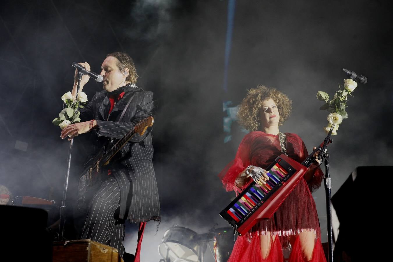 Arcade Fire llenó la Plaza de España con el sonido de su rock alternativo