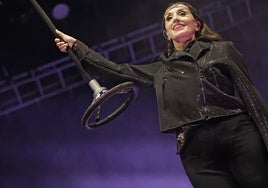 Luz Casal inunda de música la noche sevillana