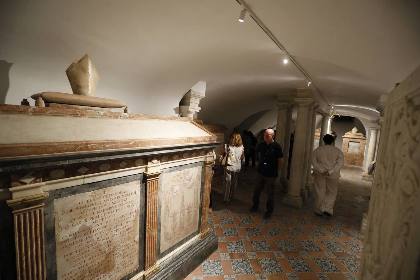 La visita se realiza los martes a las nueve y cuarto de la noche