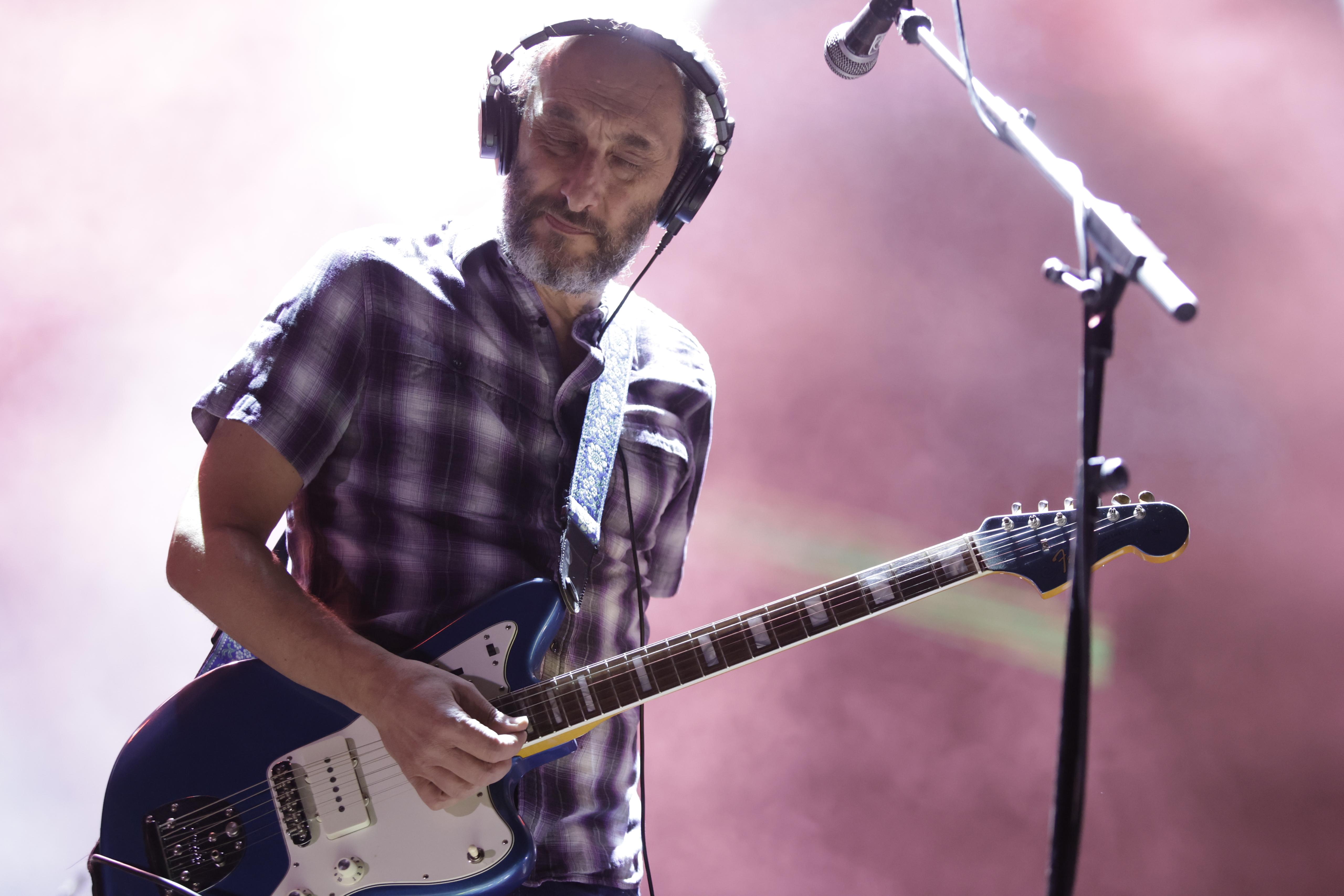 Un instante del concierto celebrado este miércoles en el CAAC de Sevilla del grupo Los Planetas