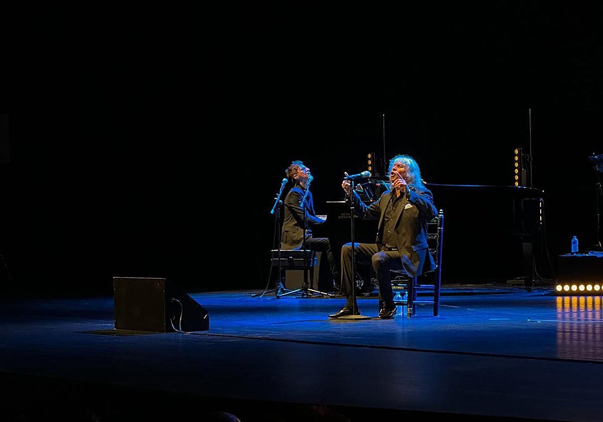 José Mercé durante su concierto en Sevilla