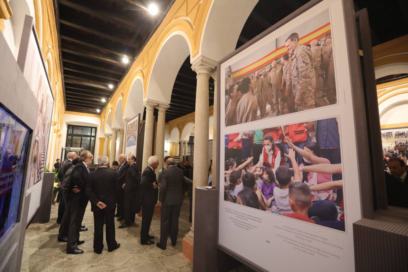 Los visitantes podrán contemplar más de veinte fotografías del reinado de Felipe VI