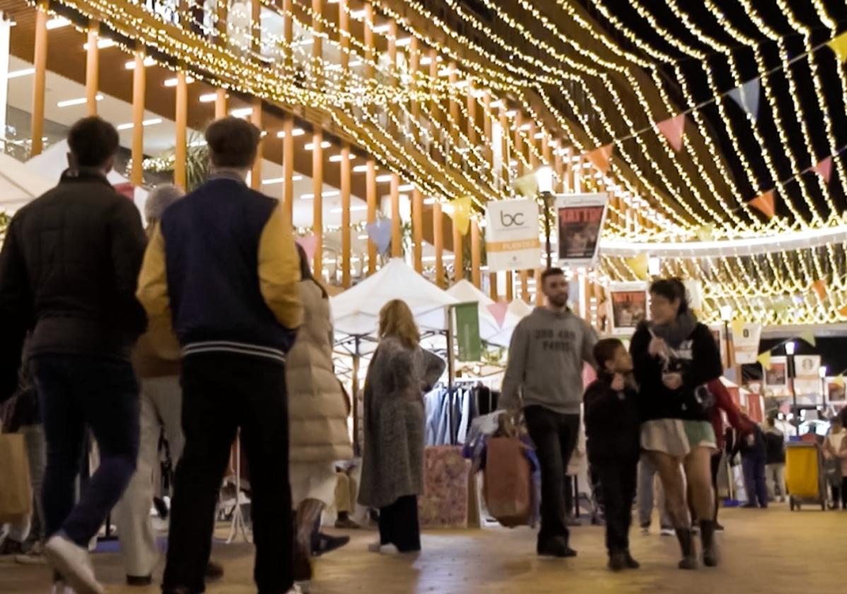 Mercado Pop-Up navideño en Torre Sevilla