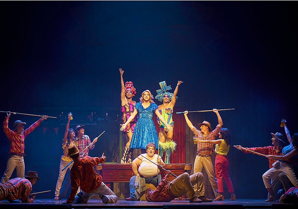 'Priscilla, reina del desierto' llegará a Cartuja Center Cite a partir del próximo 23 de enero