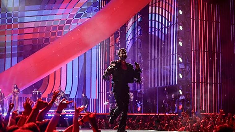 Manuel Carrasco en su último concierto en Sevilla