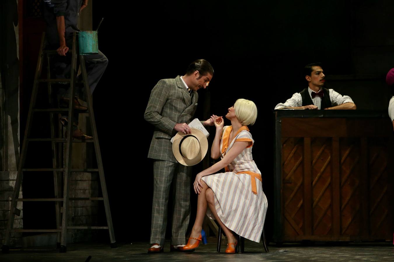 Momento del ensayo previo al estreno en el Maestranza de la zarzuela 'La verbena de la Paloma'