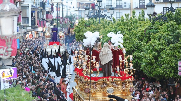 La localidad de Utrera volverá a vivir un Santo Entierro Magno como ya lo hizo en el año 2007