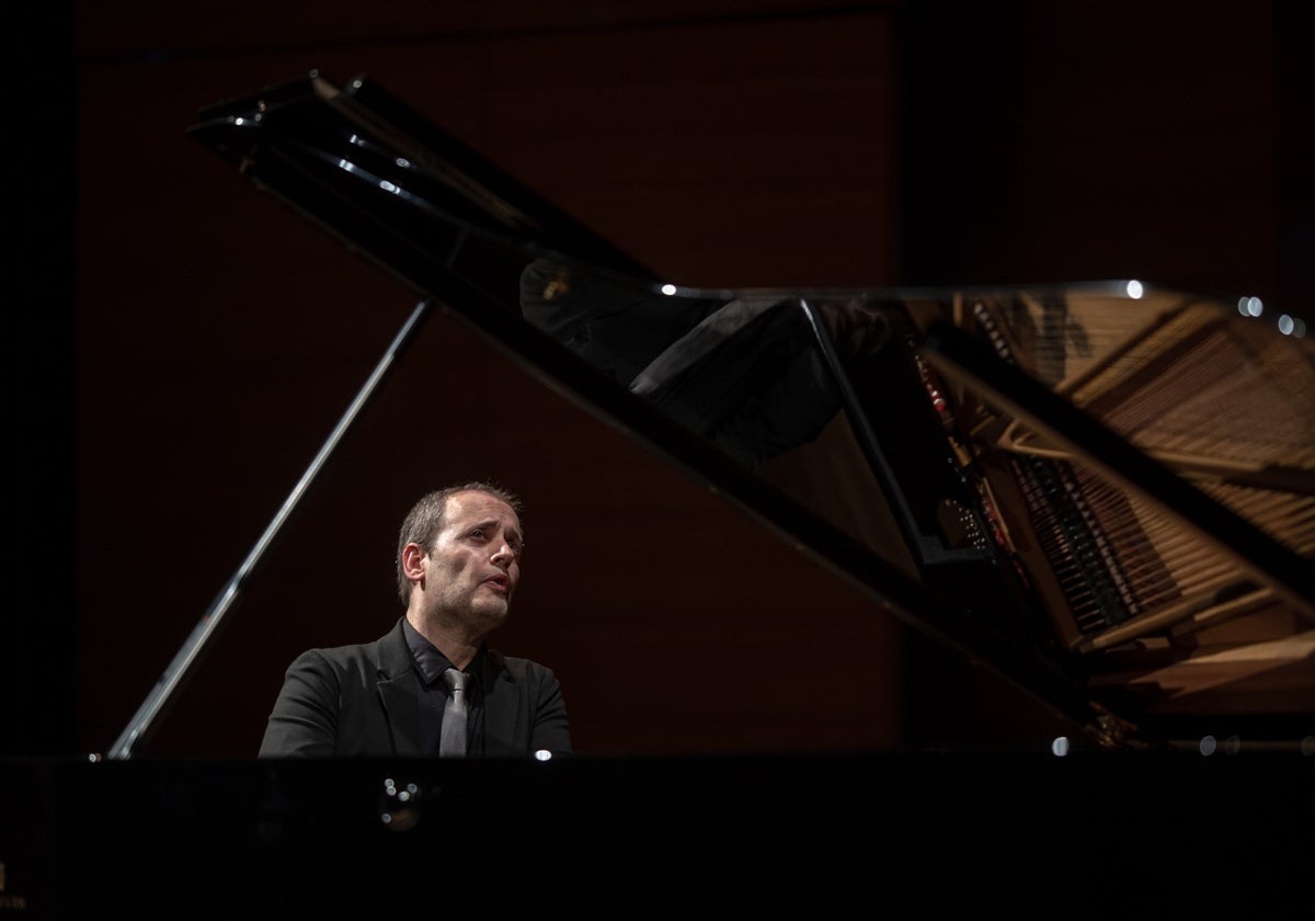 Óscar Martín (piano)