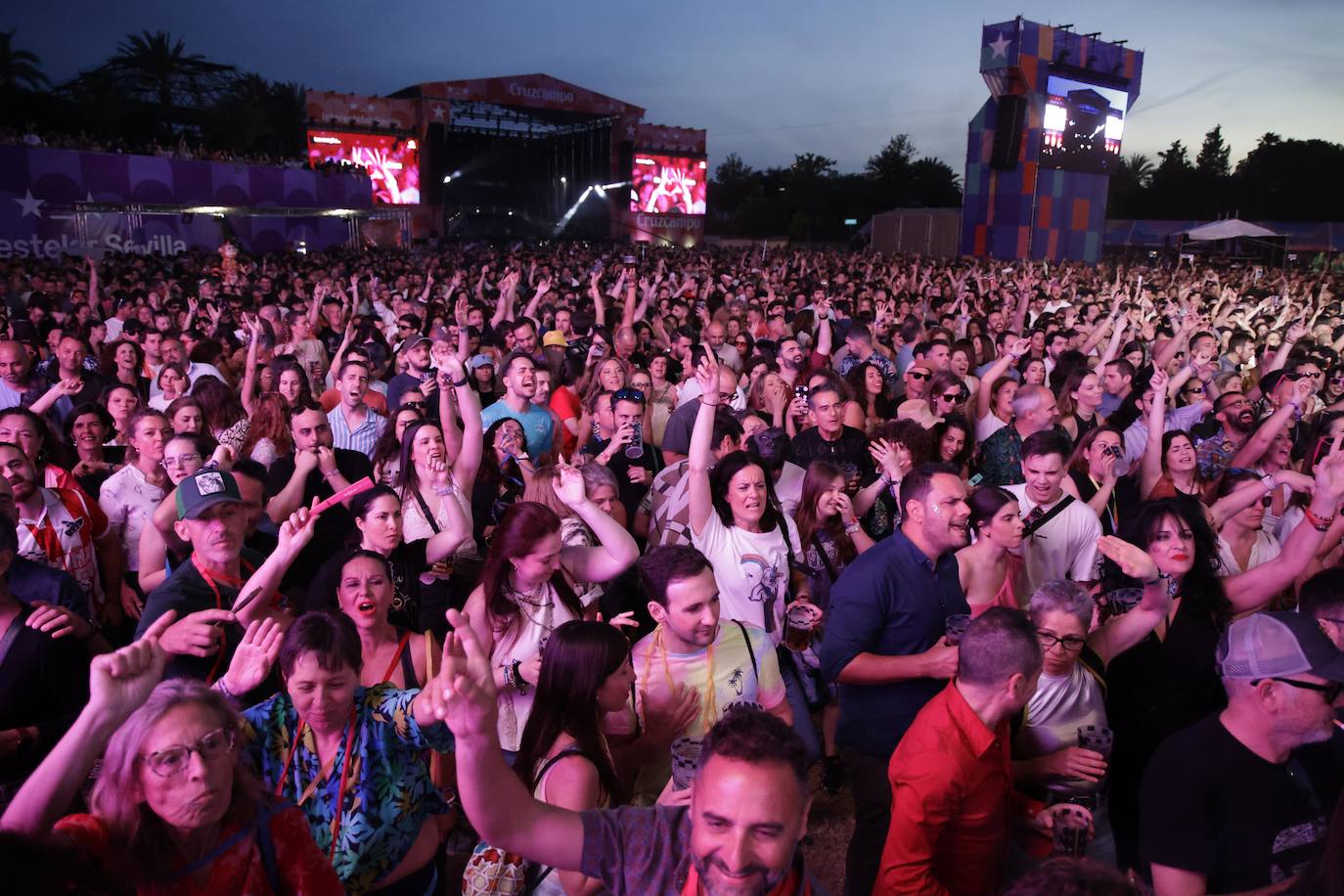 Los asistentes al concierto de La Casa Azul