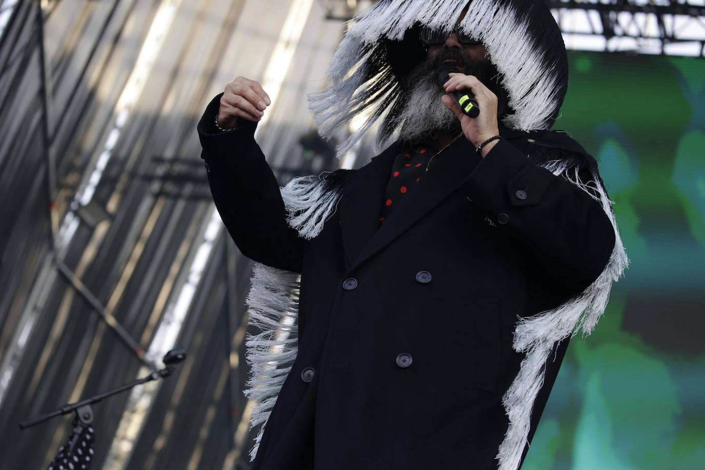 Actuación del grupo andaluz Califato 3/4