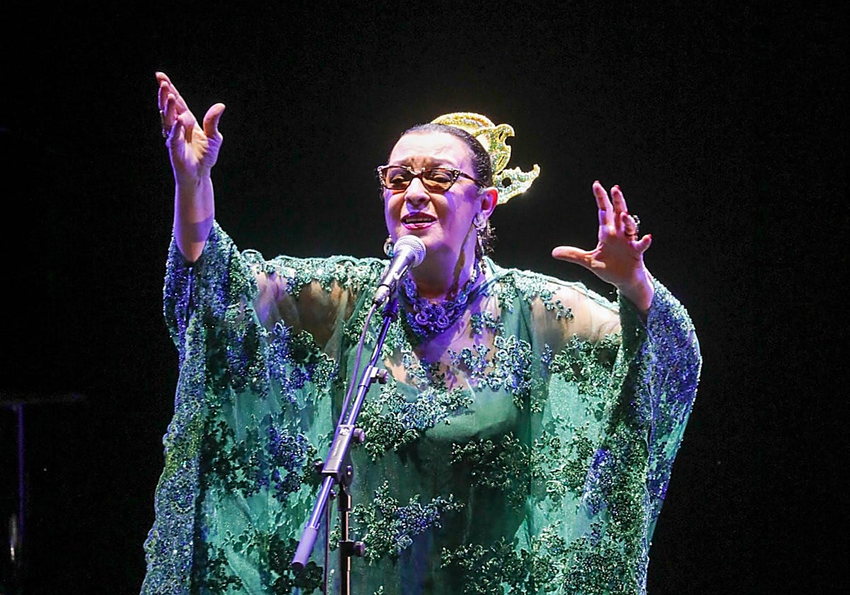 Un momento de la actuación este viernes de Martirio en el Cartuja Center