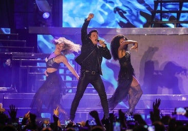 A Chayanne y Sevilla le sobran ritmo
