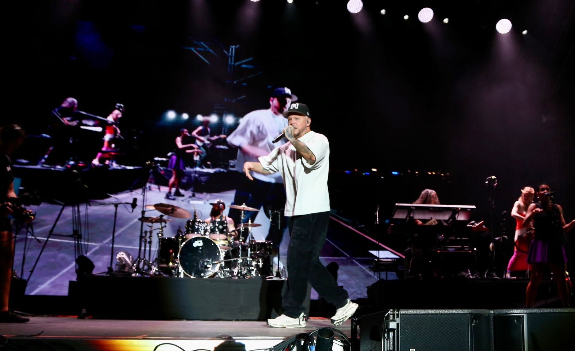 Actuación de Residente, en la noche del jueves en la Plaza de España