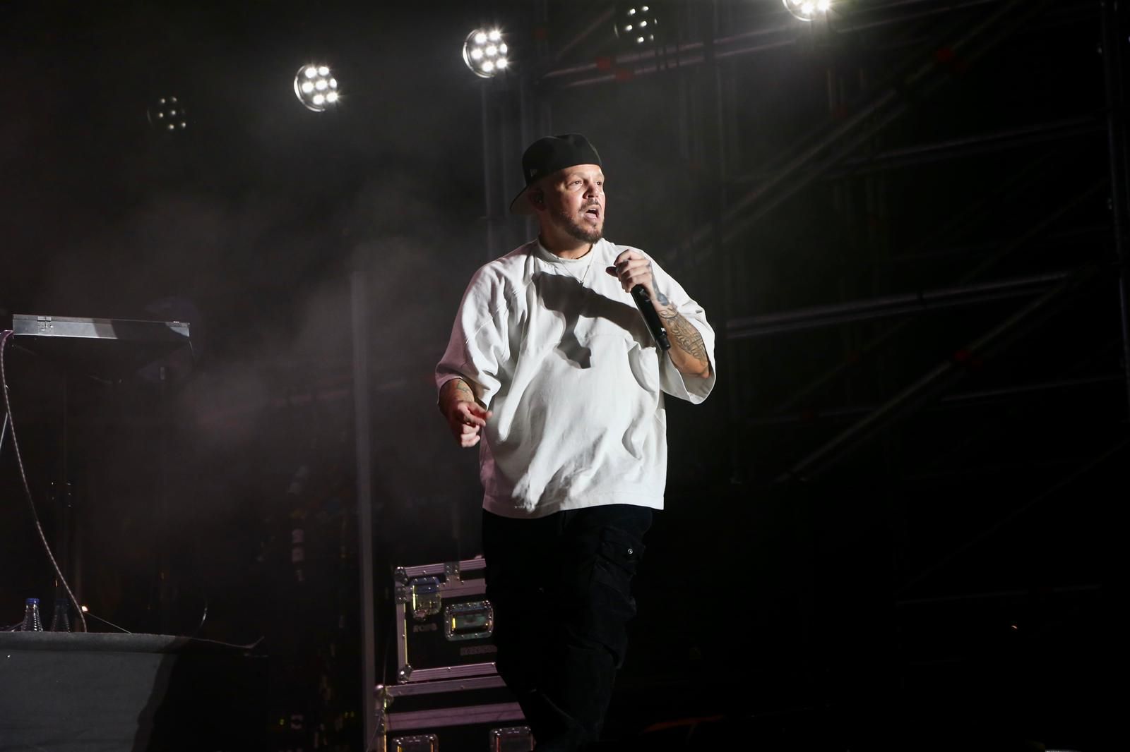 Actuación de Residente, en la noche del jueves en la Plaza de España