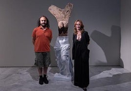 Kader Attia presenta en el CAAC 'El paraíso perdido', una exposición sobre los conceptos de herida y reparación