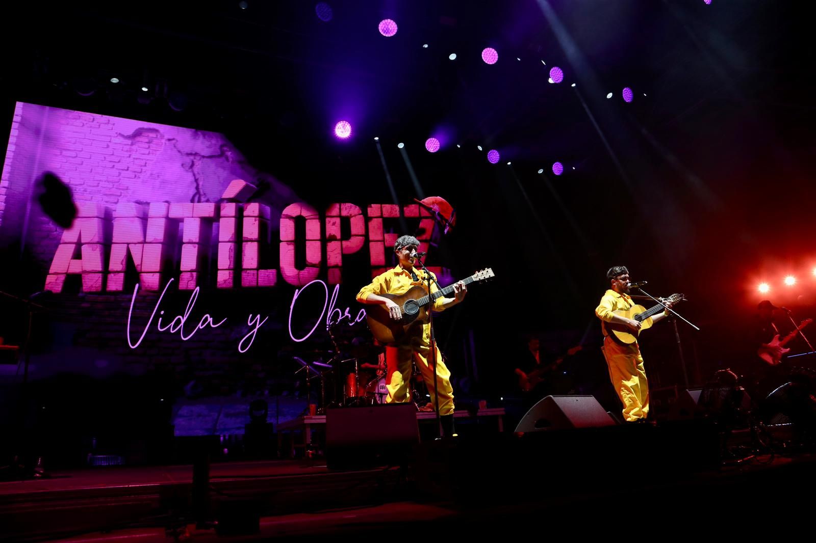 Un instante del concierto de Antílopez