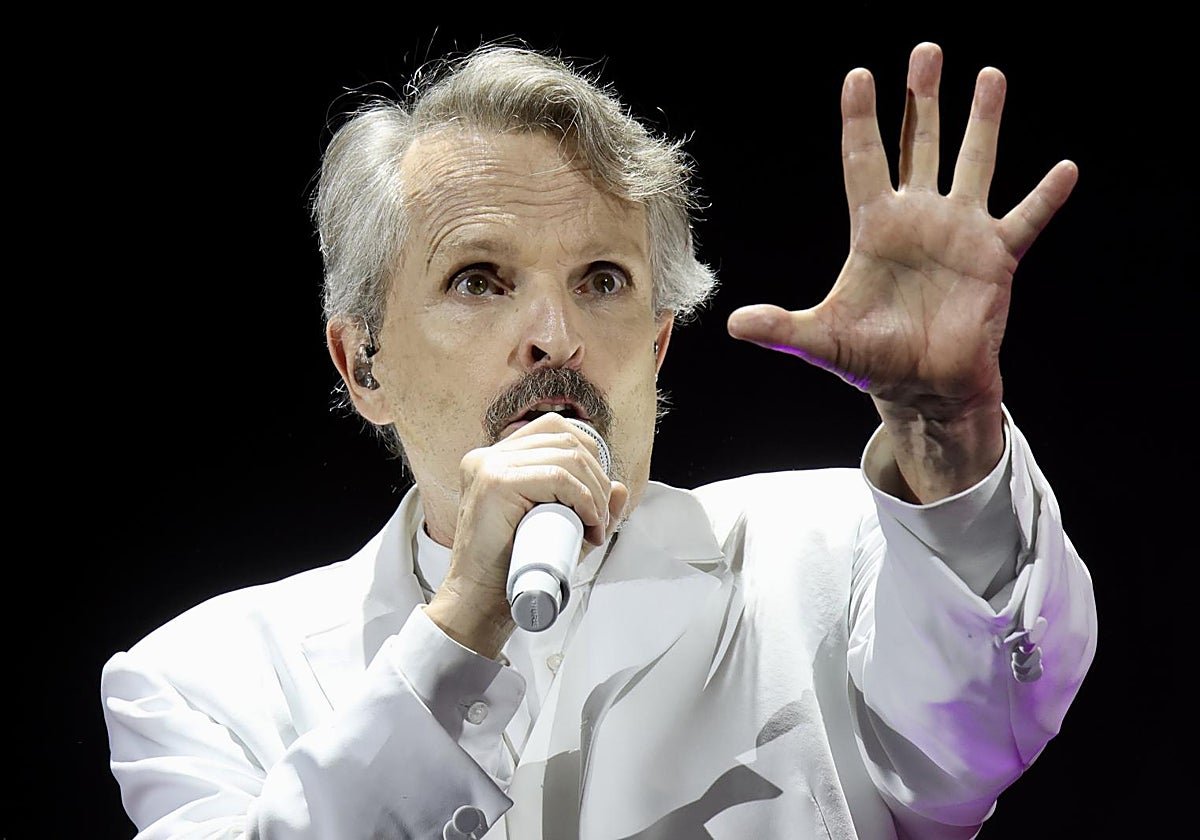 Miguel Bosé actúa este sábado en Icónica Santalucía Sevilla Fest