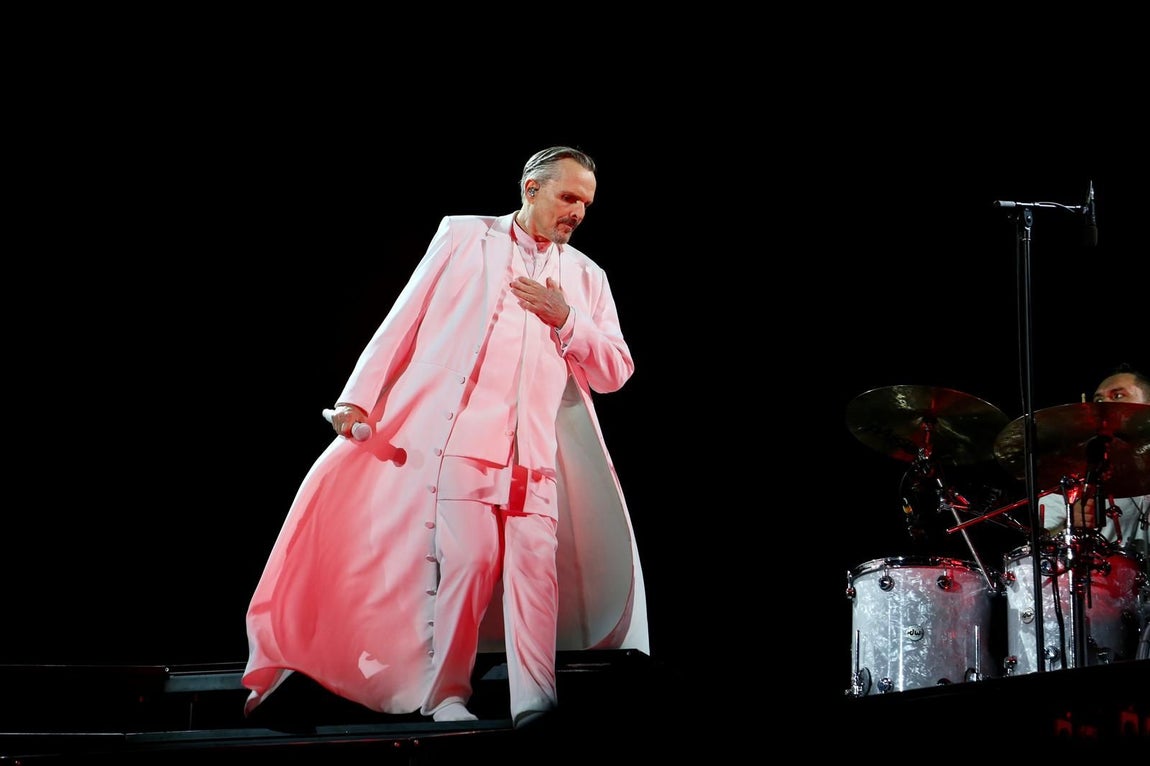 Concierto de Miguel Bosé en la Plaza de España