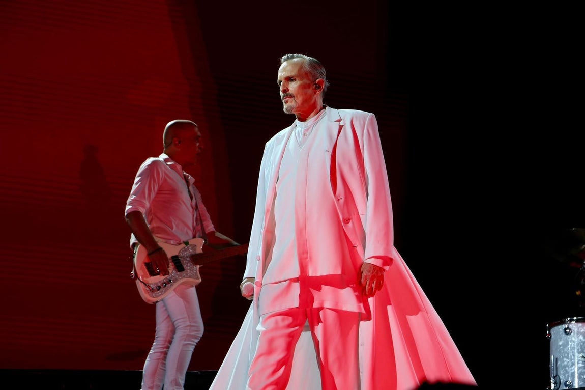 Concierto de Miguel Bosé en la Plaza de España