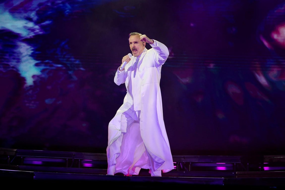 Concierto de Miguel Bosé en la Plaza de España