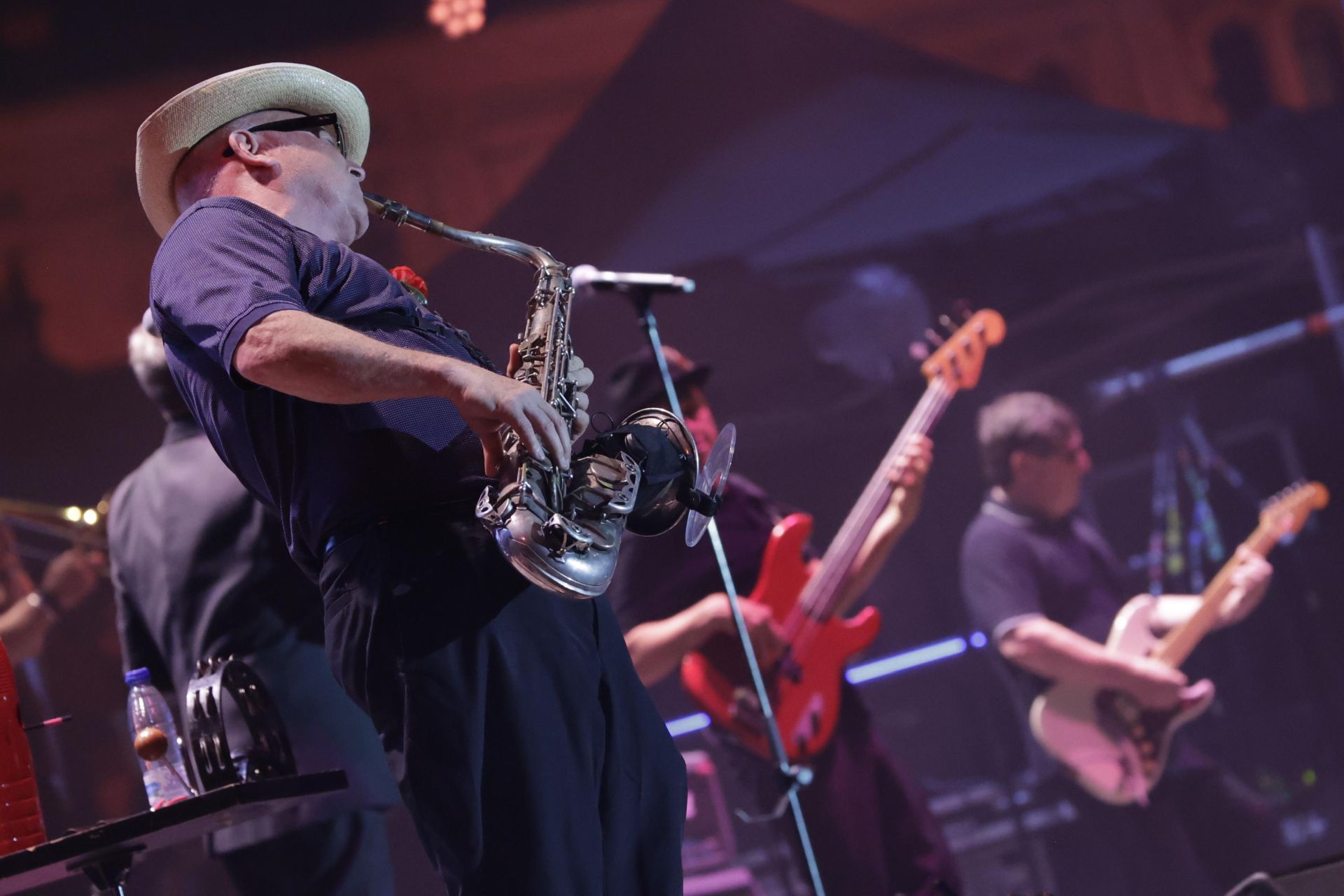 Madness interpretaron sus éxitos más famosos en Sevilla 