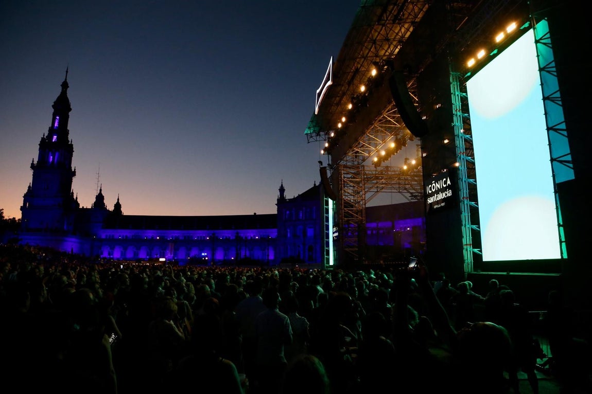 Jarre demostró en Sevilla que es uno de los artistas más influyentes y vanguardistas 