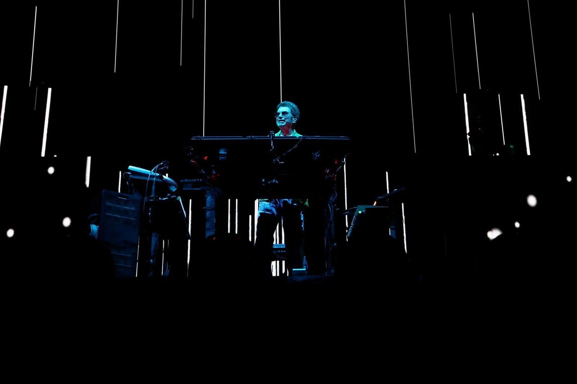 Jarre demostró en Sevilla que es uno de los artistas más influyentes y vanguardistas 