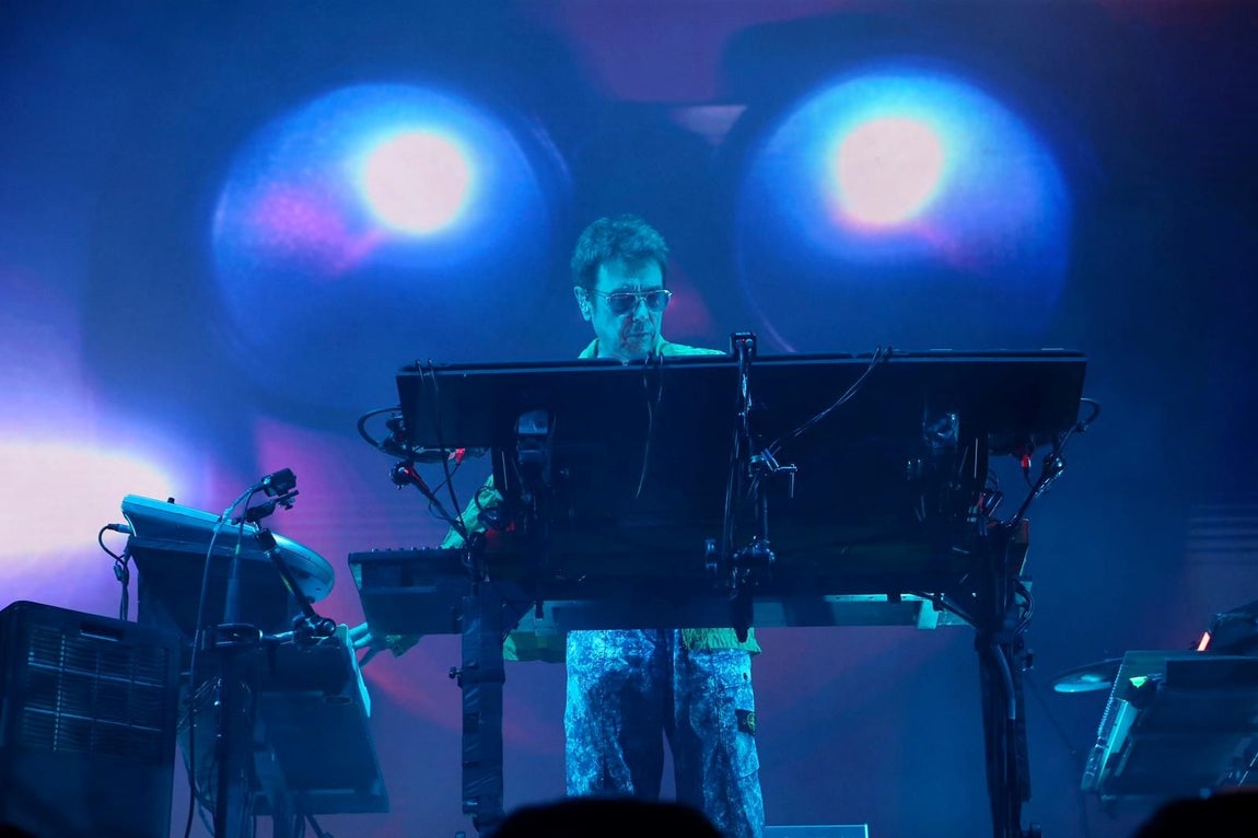 Jarre demostró en Sevilla que es uno de los artistas más influyentes y vanguardistas 