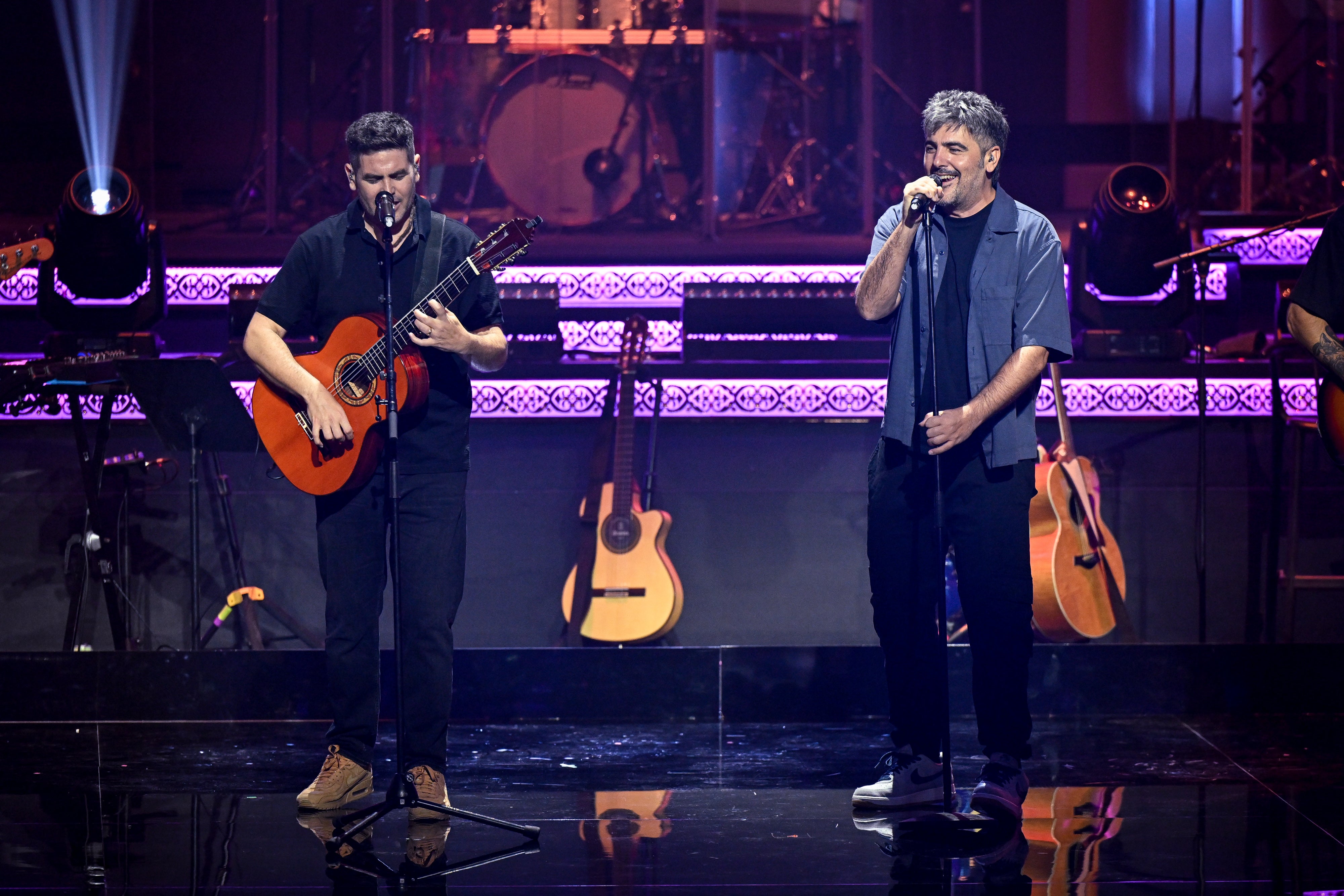 Un instante de la actuación de Estopa