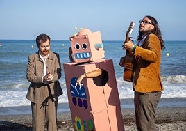 Quiénes son los  Elfos del Rocío , creadores del 'folclore friki': «Amo a Naruto y al Torta por igual»