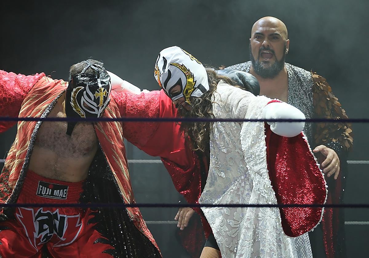 De izquierda a derecha: Fernandez-Rueda (Tancredi), Rocío Martínez (Clorinda) y Víctor Sordo (narrador)