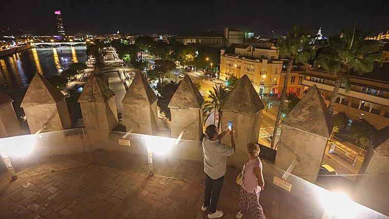 Espectaculares vistas desde la Torre del Oro
