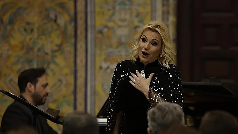 Ainhoa ​​Arteta performs at Real Alcázar