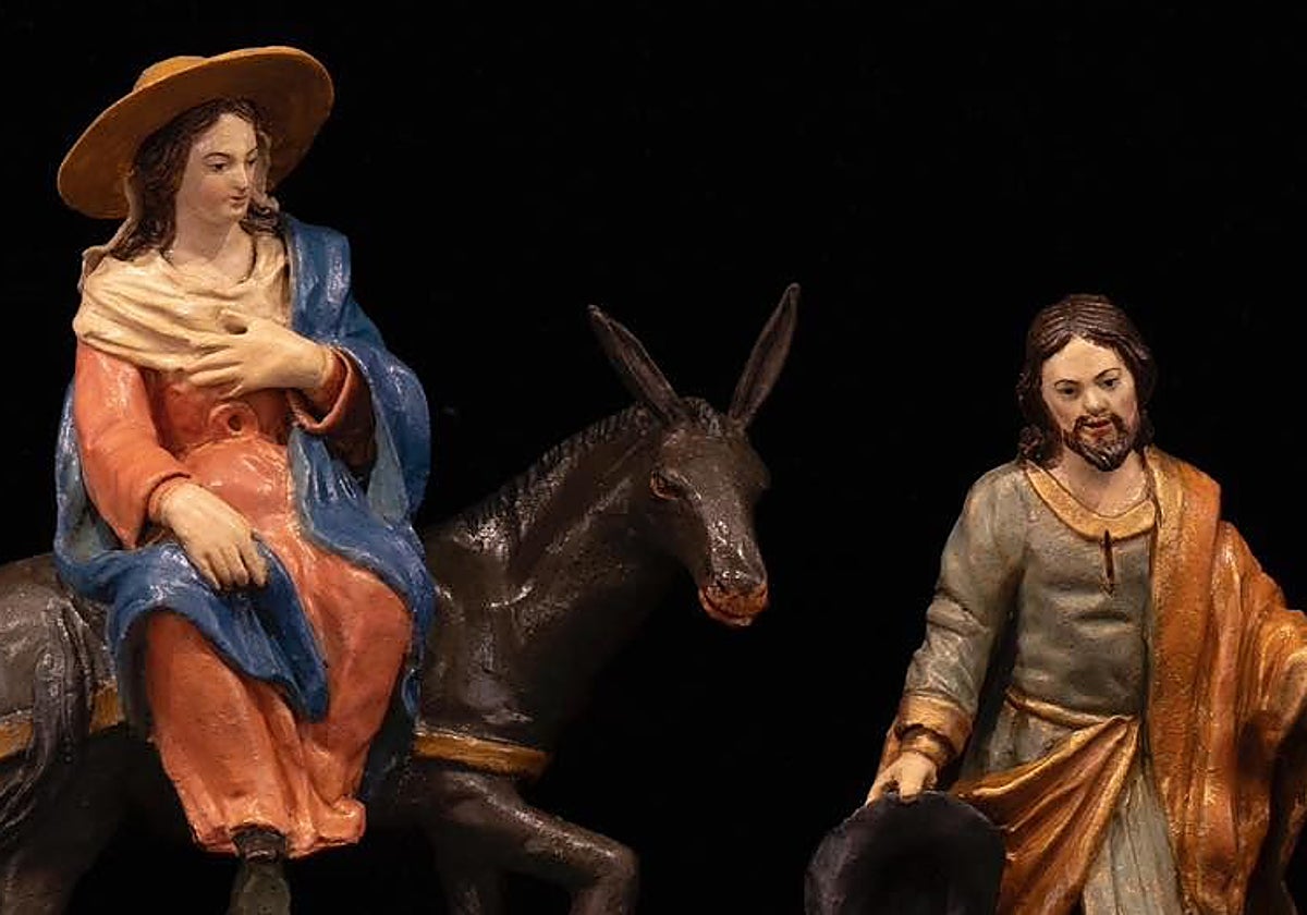 Varias figuras de belén de la propia exposición
