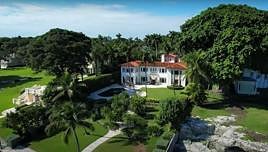 El perro más rico del mundo vende su mansión, que perteneció a Madonna, por 32 millones