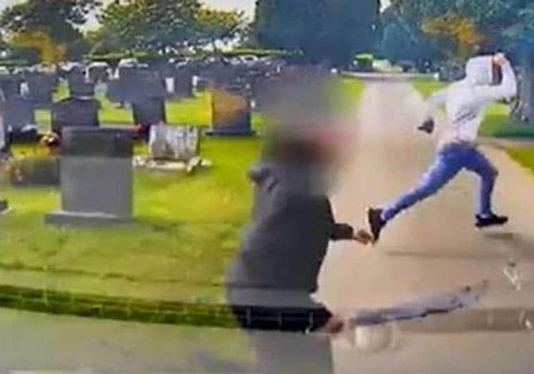 Salvaje pelea entre miembros de una misma familia durante un entierro