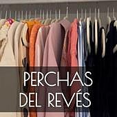 El truco de la percha del revés que te ayuda a organizar el armario