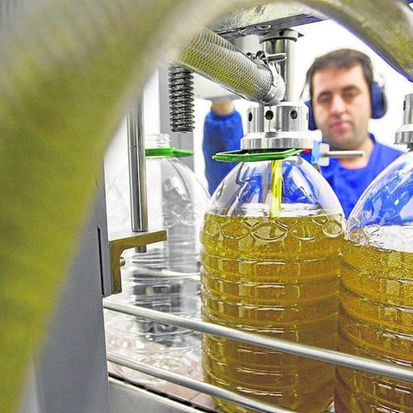 Una experta analiza los aceites de oliva de diversos bares y dicta sentencia