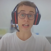 Jorge Rey avisa del tiempo que llega en el Puente del Pilar y desafía a los modelos: 180 litros en estas zonas