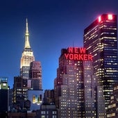 Vive durante cinco años de gratis en un hotel de Nueva York, finge ser su dueño e intenta que los inquilinos le paguen a él