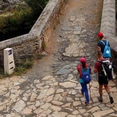 Una gallega denuncia un acto muy común que hacen los peregrinos del camino de Santiago