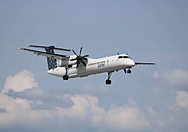 Una aerolínea expulsa de un vuelo a una joven de 14 años que viajaba sola por un problema de peso