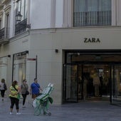 Los fans de Zara elogian este vestido por su versatilidad para eventos como bodas y Navidad