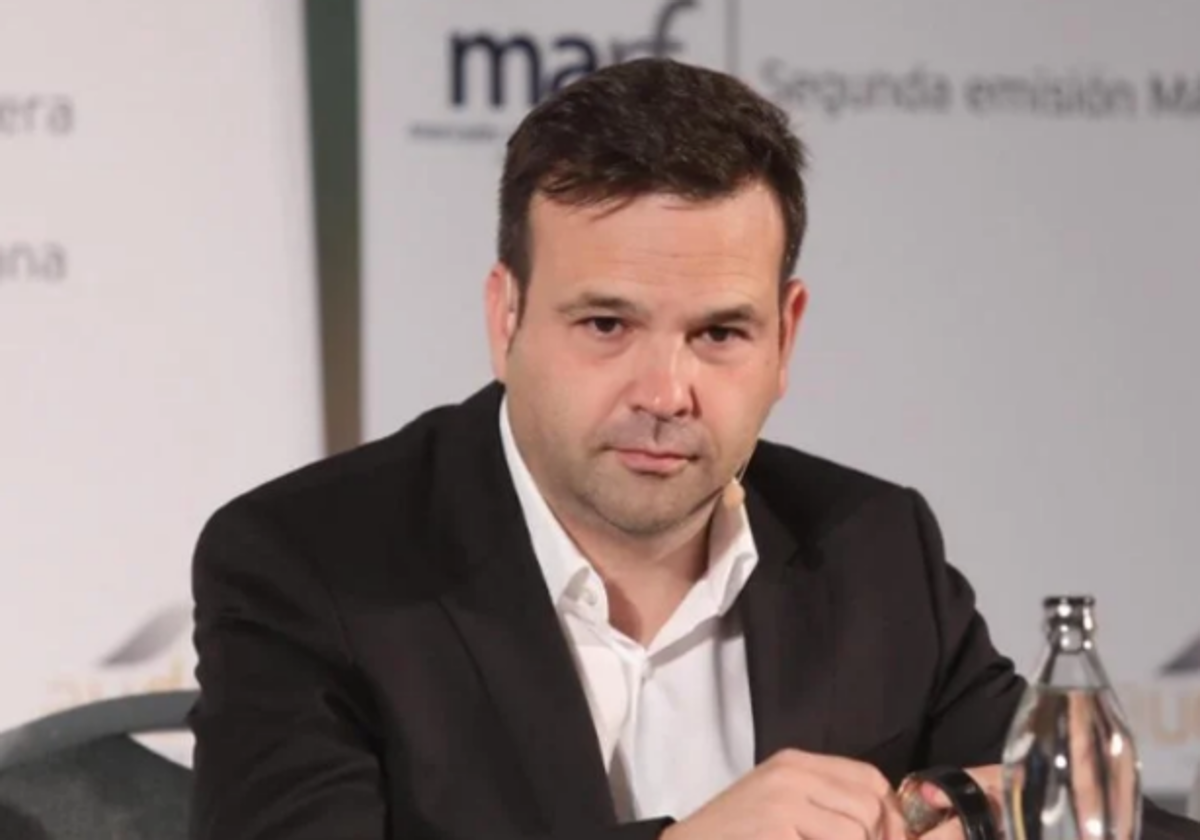 El multimillonario José Elías señala el problema de la educación española