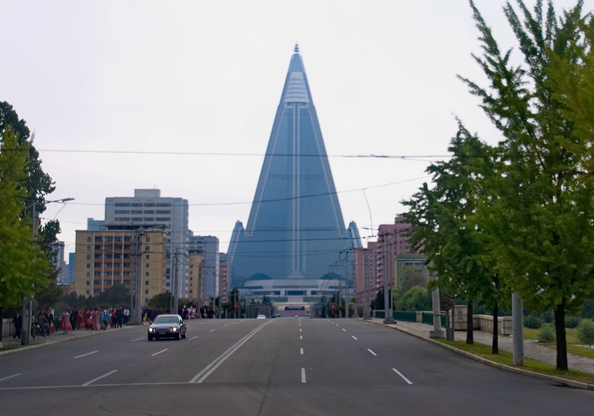 Así es el «hotel de la perdición», el edificio más alto de Corea del Norte: nunca ha tenido ningún huésped