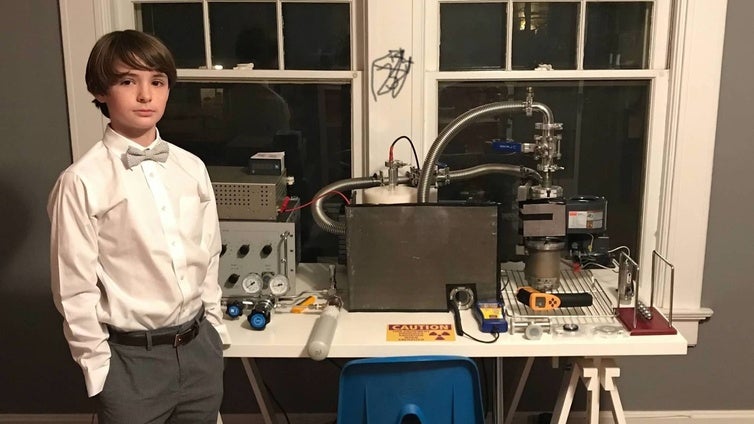 Un niño de 12 años recibe la visita del FBI en su casa tras realizar un peligroso experimento: «Seguí siendo libre»