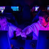 El restaurante de Barcelona donde puedes comer y jugar a videojuegos a la vez: dónde está, cuál es y precio de la carta